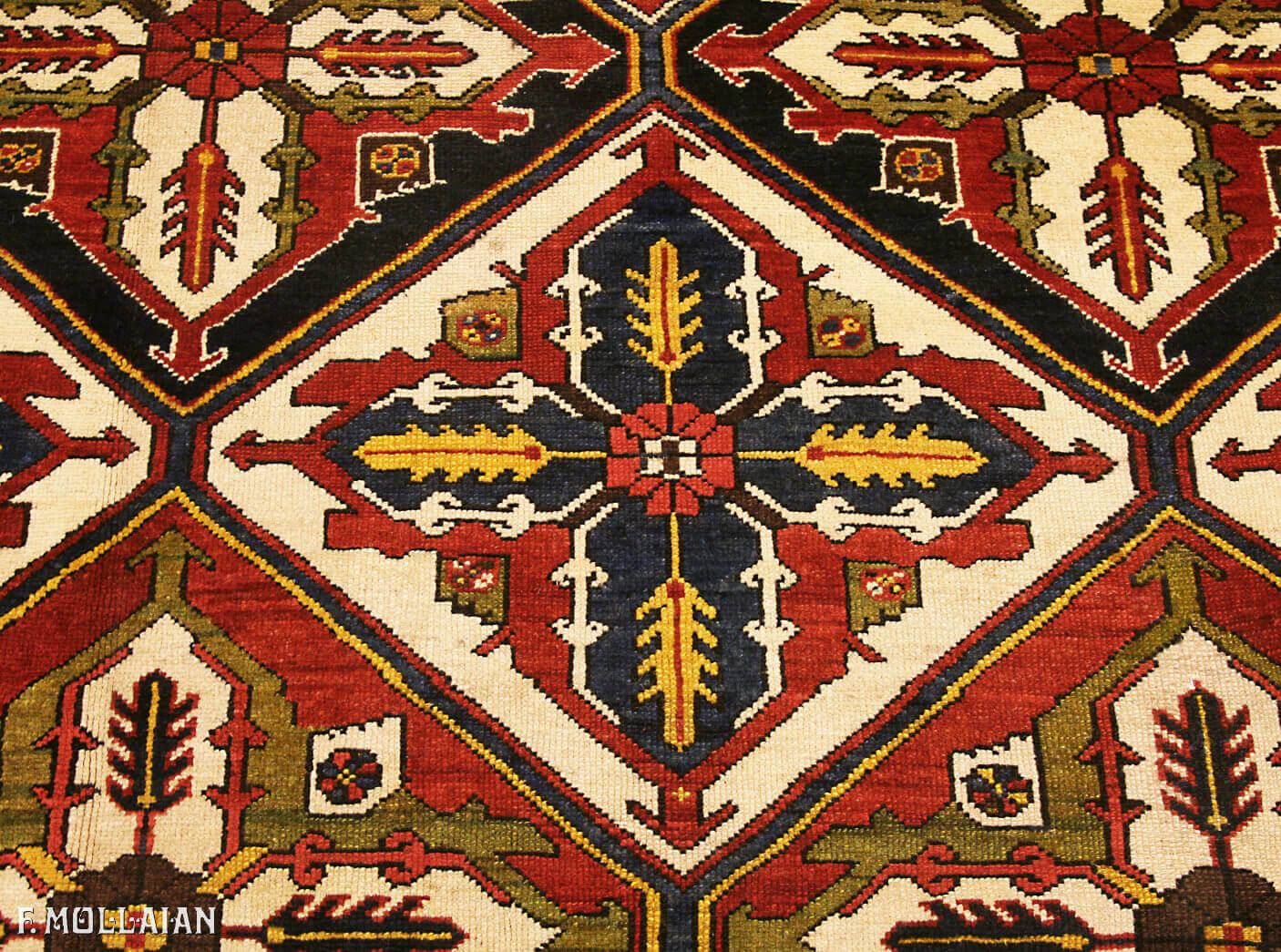 Antique Persian Large Bakhtiari Carpet (485x365 cm)